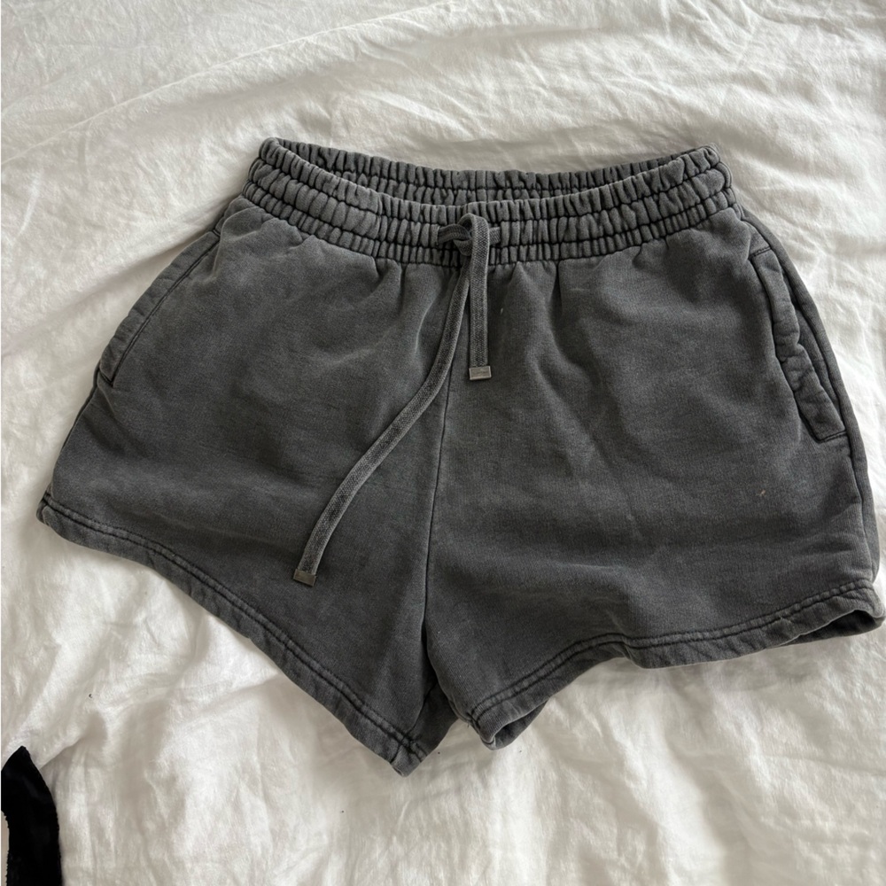 Talentless shorts